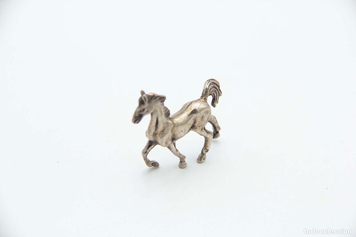 Antig&uuml;edades: Caballo de plata - Foto 2
