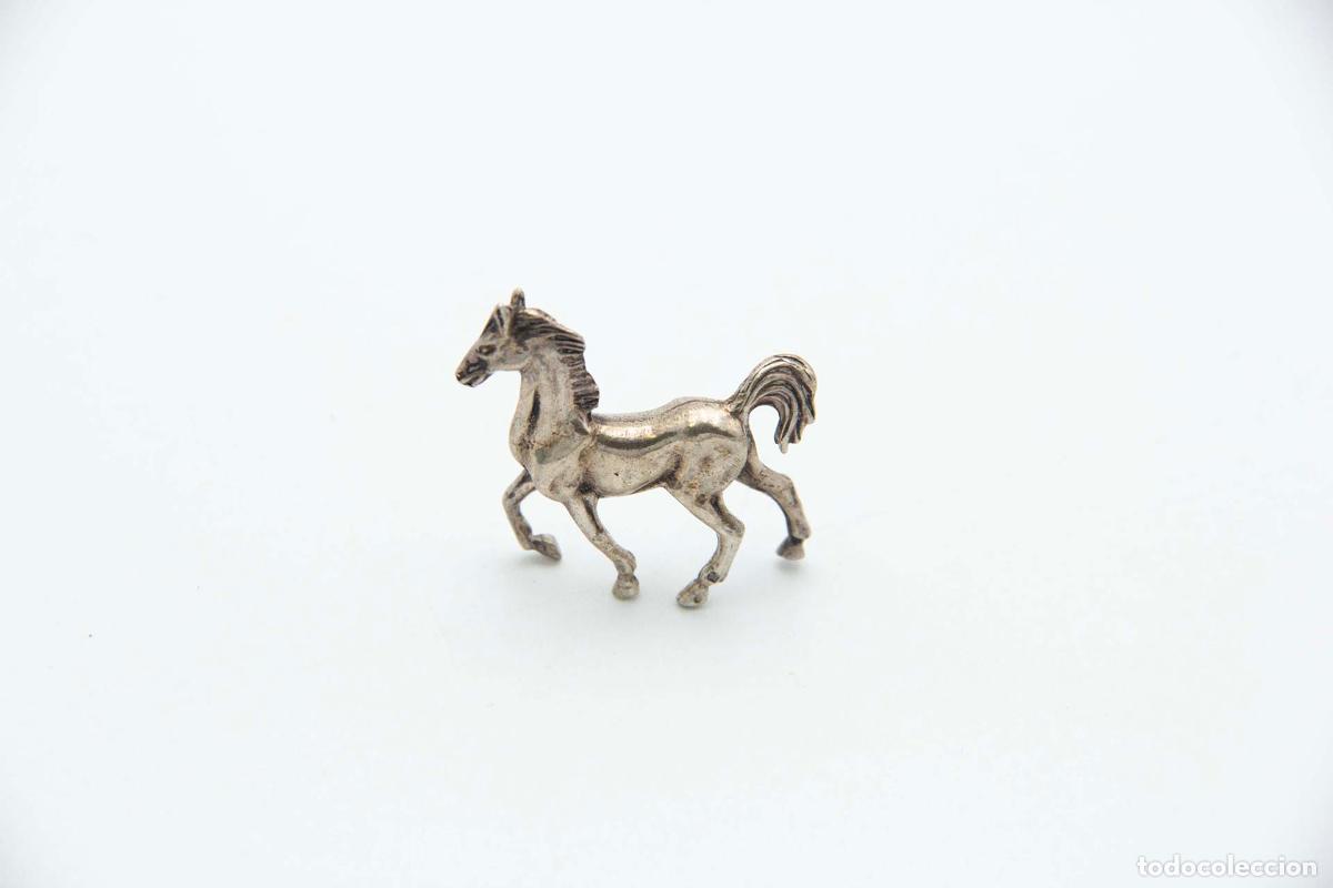 Antig&uuml;edades: Caballo de plata - Foto 1
