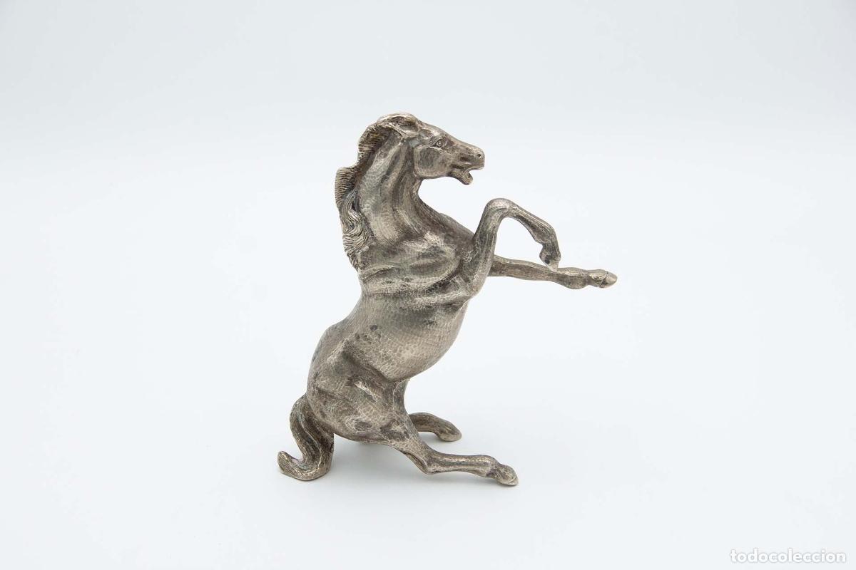 Antig&uuml;edades: Caballo de plata - Foto 1