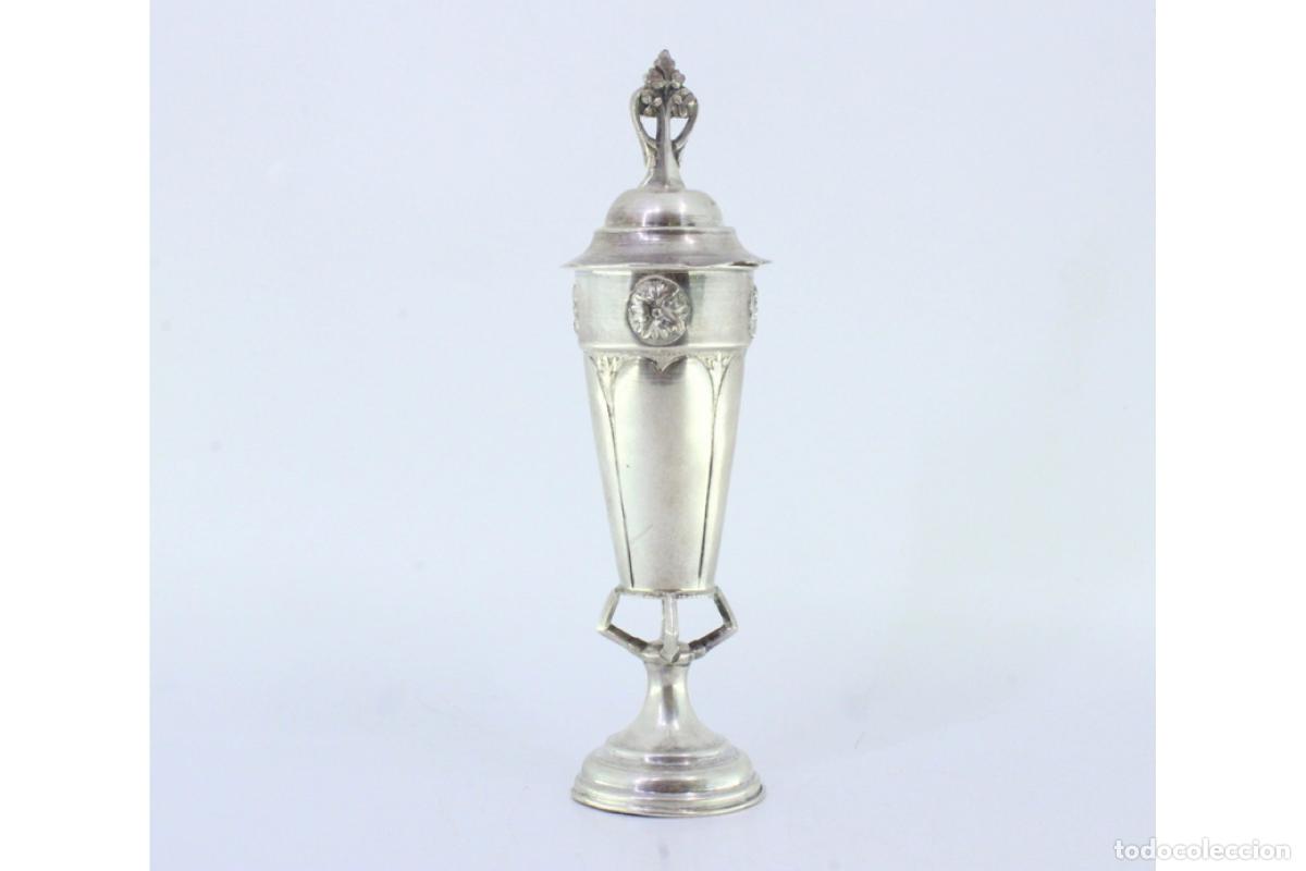 Antig&uuml;edades: urna de plata - Foto 2