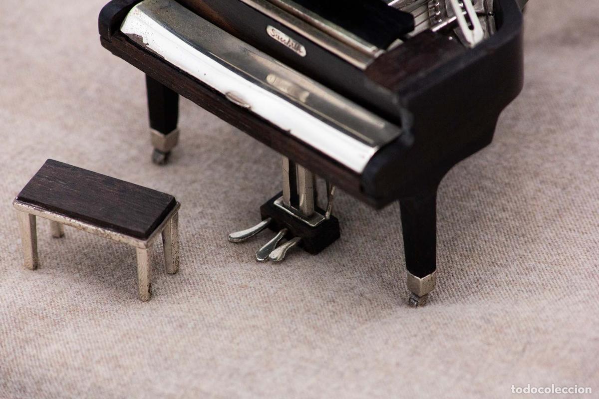 Antig&uuml;edades: piano de plata - Foto 4