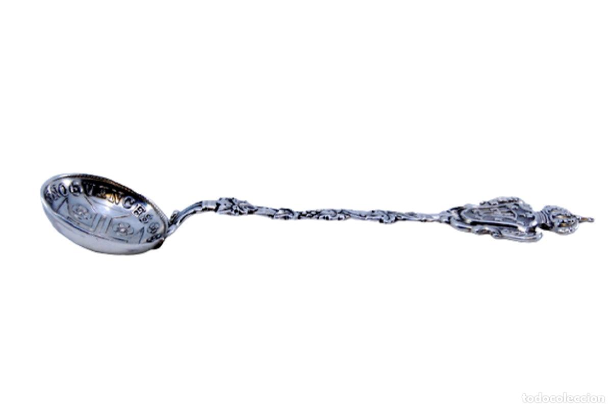 Antig&uuml;edades: Cuchara de plata - Escudo de armas y moneda - Foto 1
