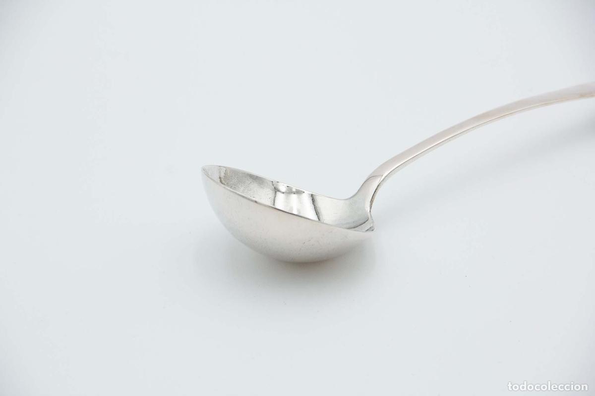 Antig&uuml;edades: cuchara de salsa de plata - Foto 2