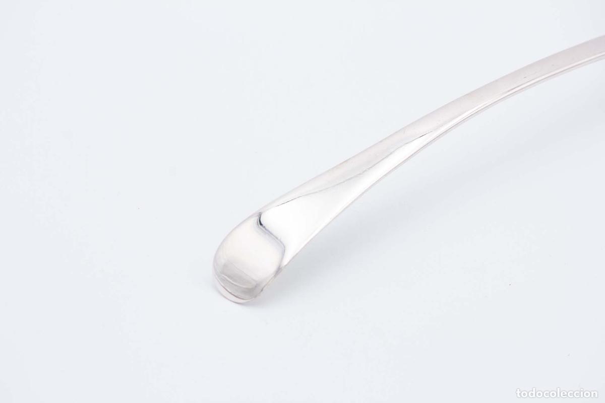 Antig&uuml;edades: cuchara de salsa de plata - Foto 3