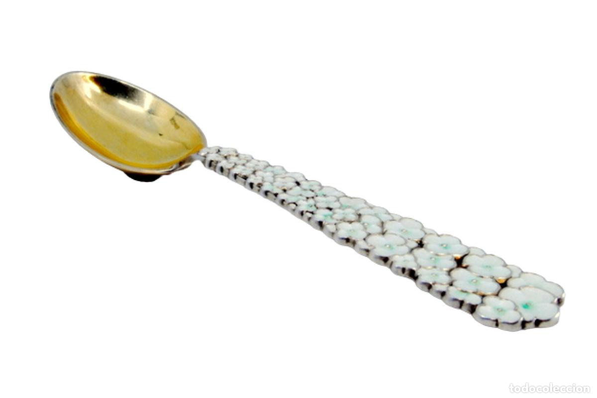 Antig&uuml;edades: cuchara de postre de plata - Foto 1