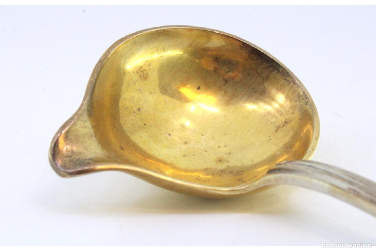 Antig&uuml;edades: cuchara de salsa de plata - Foto 3
