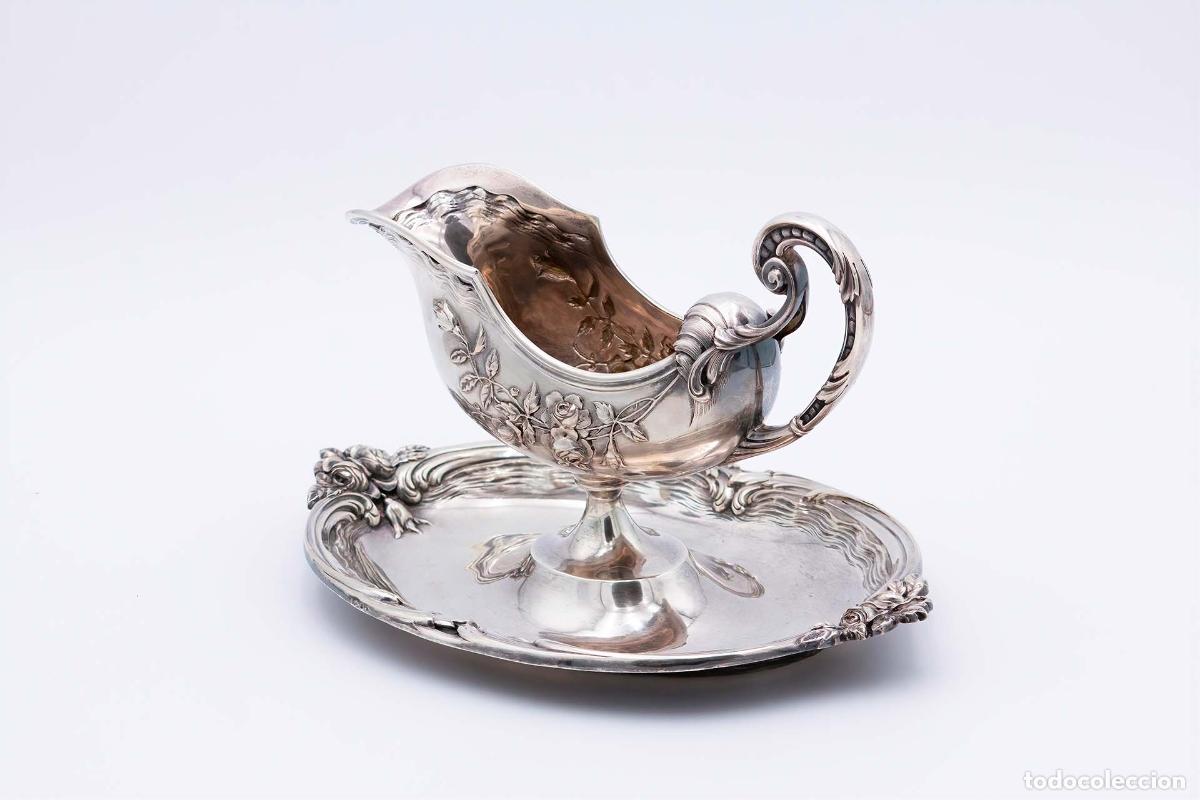 Antig&uuml;edades: salsera de plata