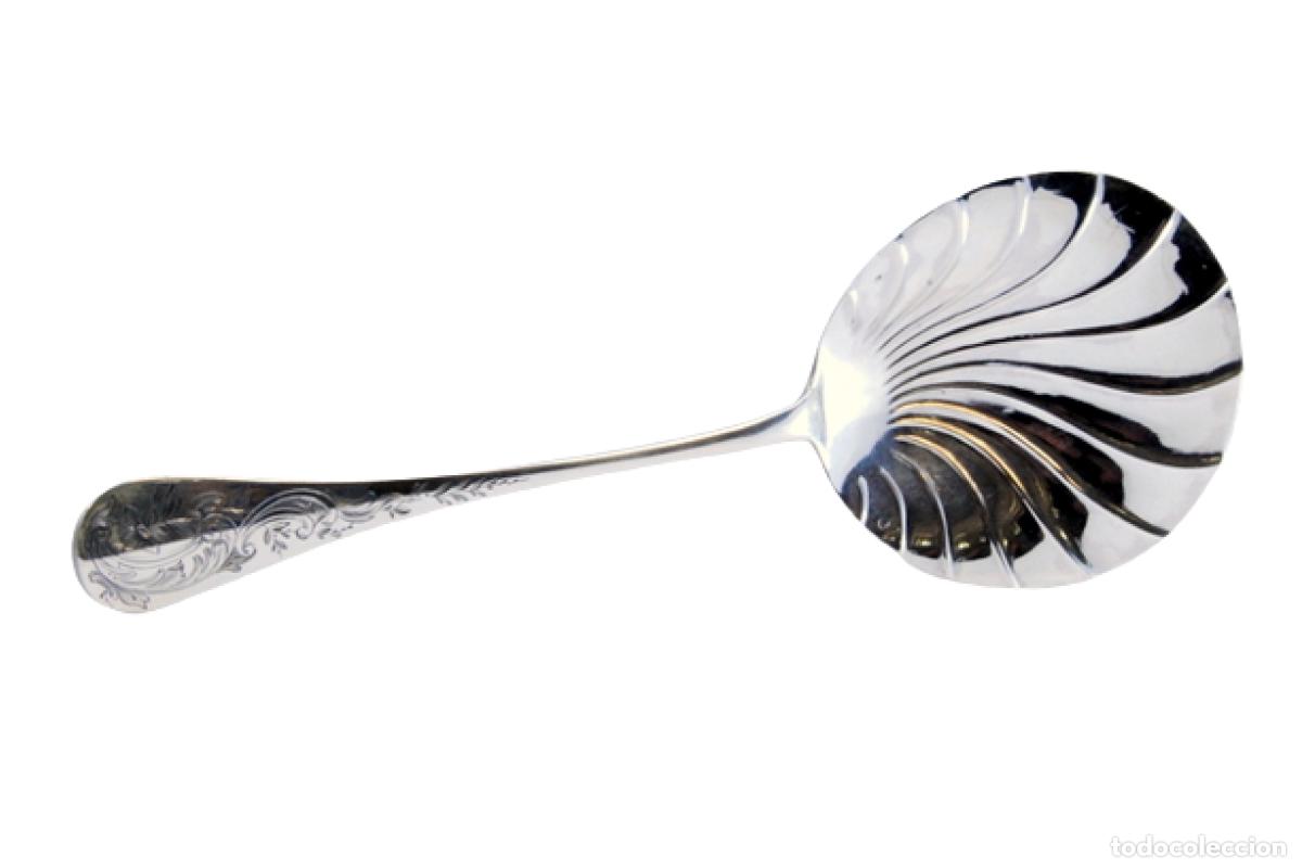 Antiques: cuchara de postre de plata