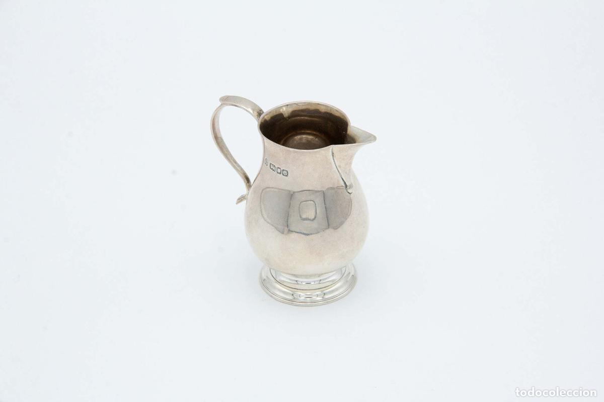 Antig&uuml;edades: Jarra de vino de plata - Foto 1