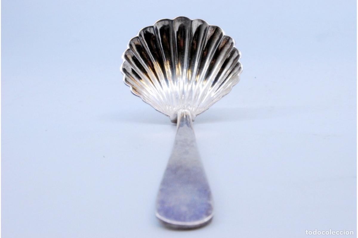 Antig&uuml;edades: cuchara de az&uacute;car de plata - Foto 2