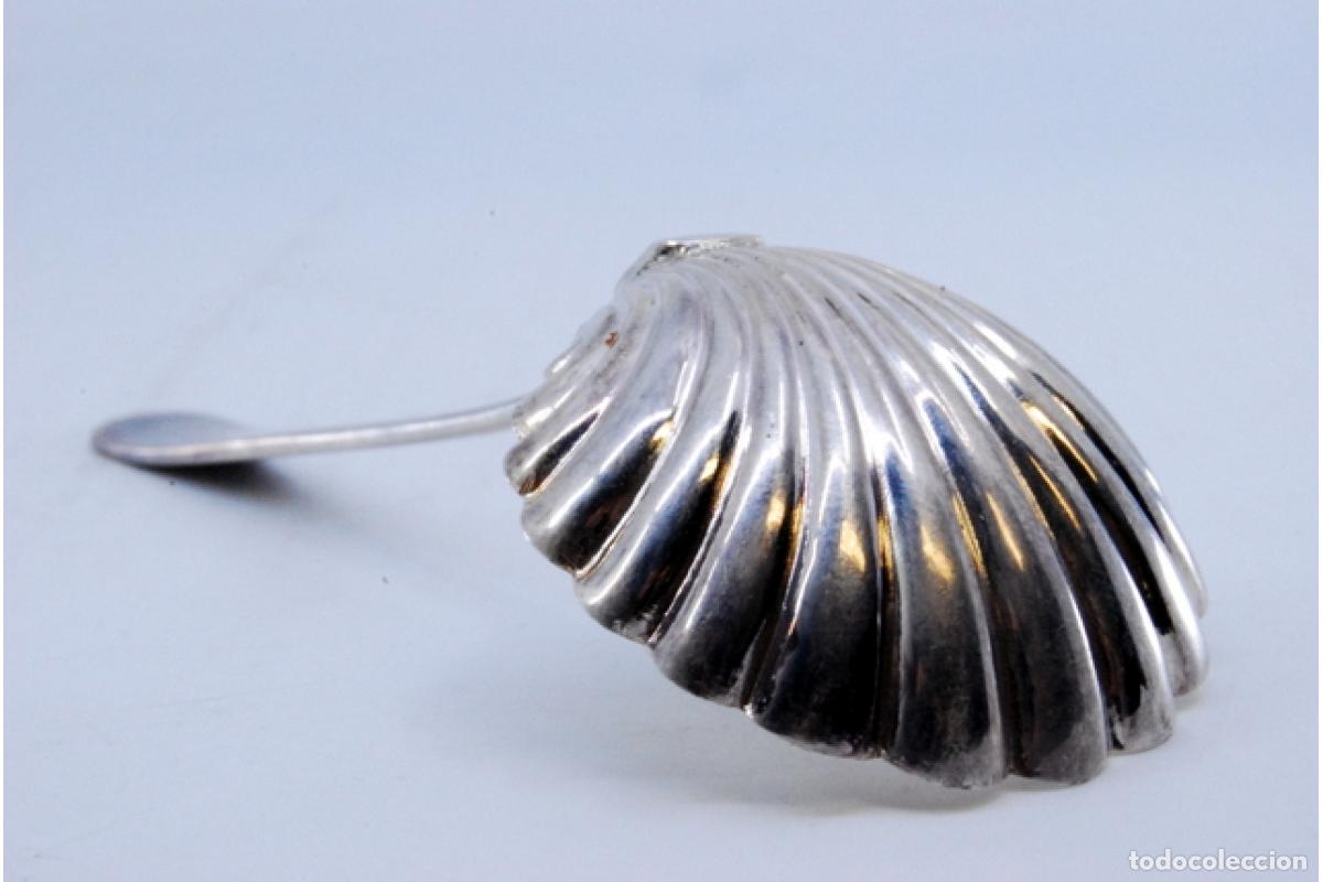 Antig&uuml;edades: cuchara de az&uacute;car de plata - Foto 6