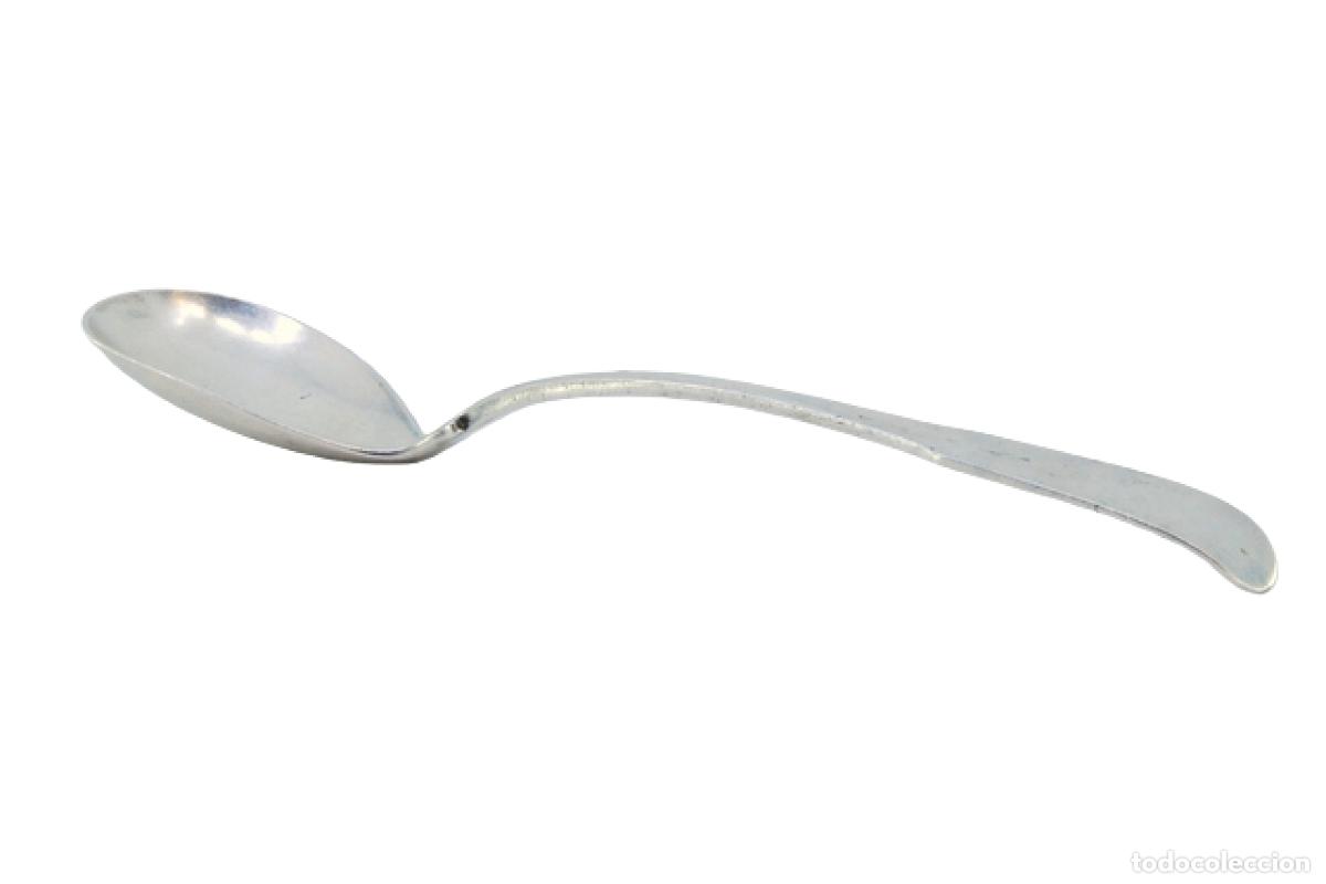 Antig&uuml;edades: cuchara de postre de plata