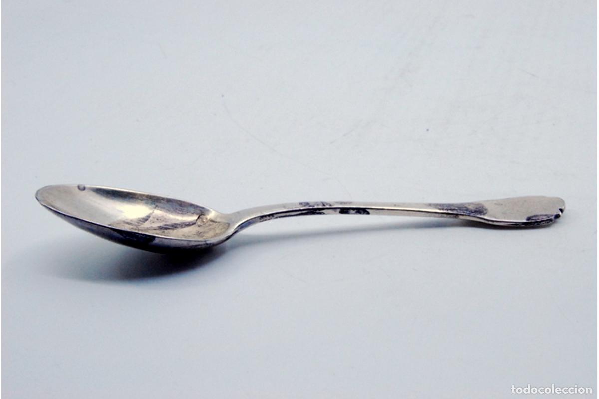 Antig&uuml;edades: cuchara de postre de plata - Foto 2
