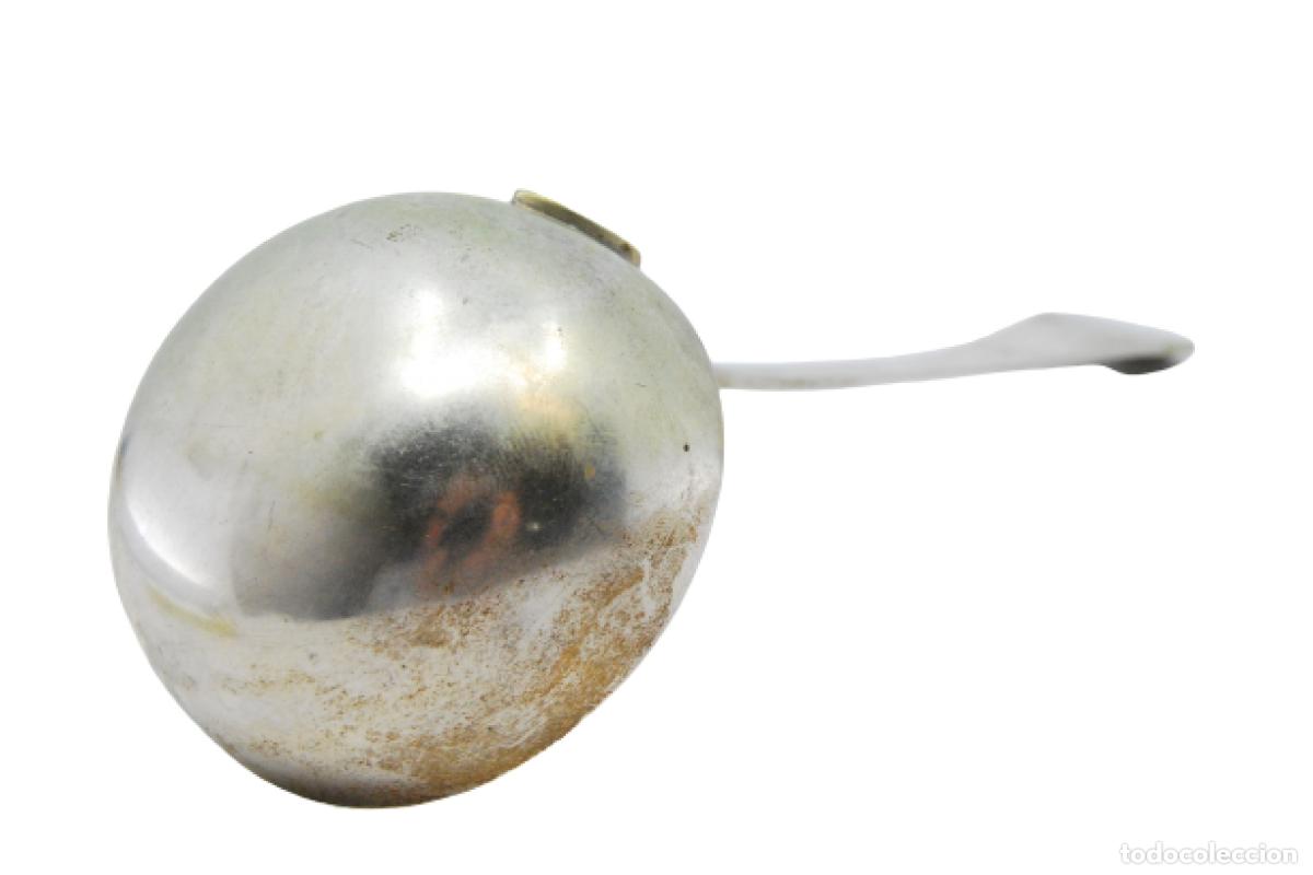 Antig&uuml;edades: Cuchar&oacute;n de sopa de plata - Foto 1