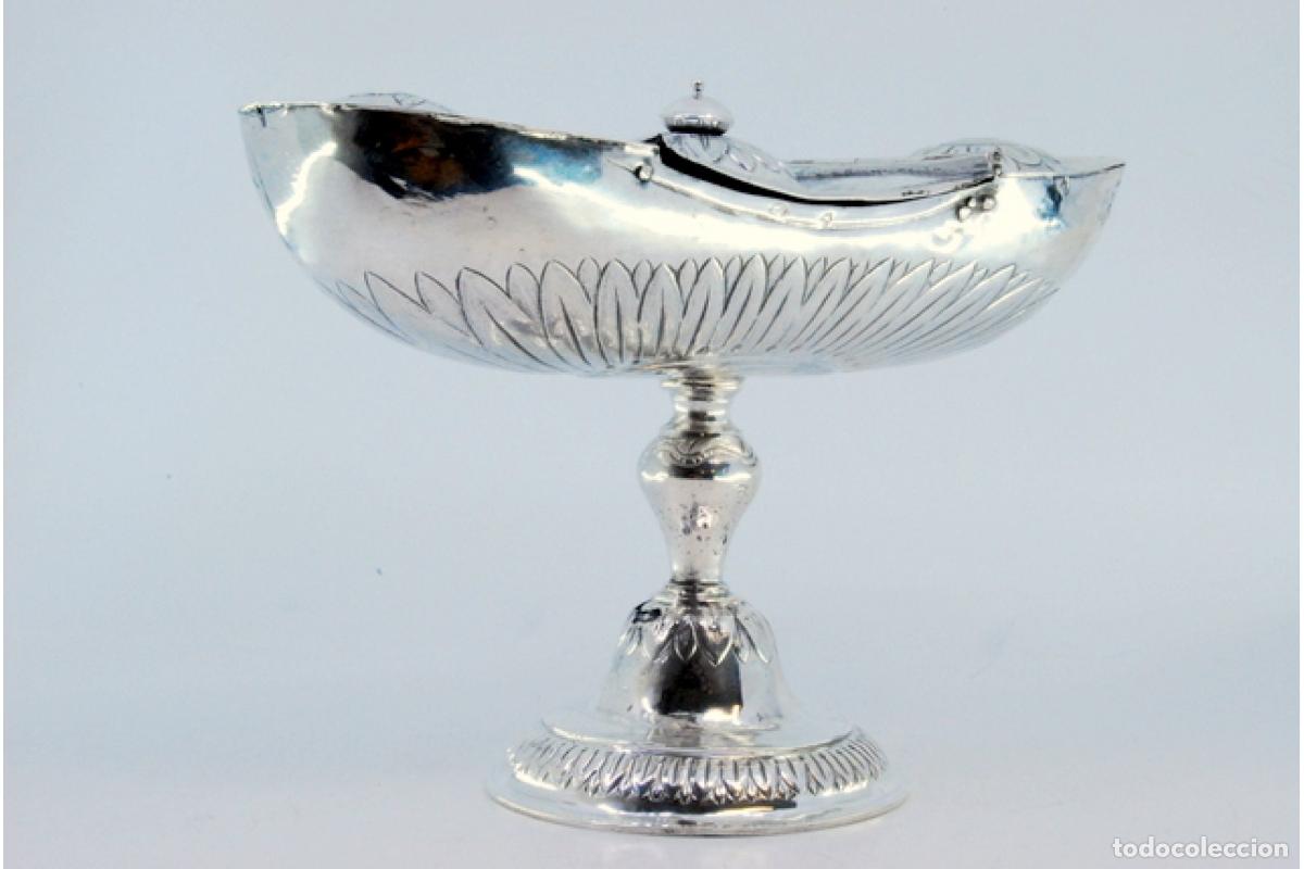 Antig&uuml;edades: Marquesa de plata - Foto 3