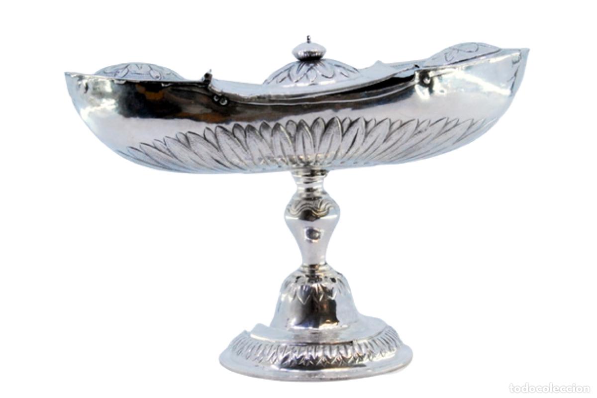 Antig&uuml;edades: Marquesa de plata - Foto 1