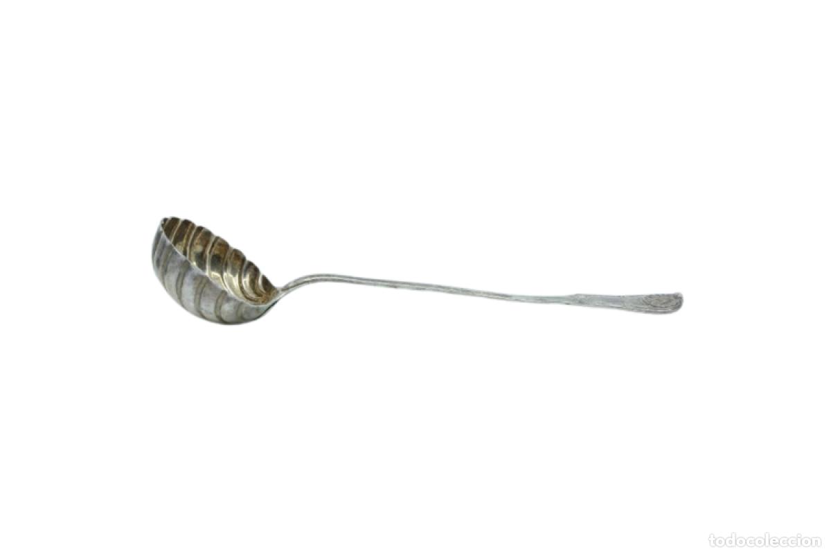 Antig&uuml;edades: Cuchar&oacute;n de sopa de plata - Foto 1