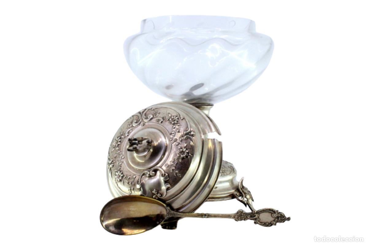 Antiquit&auml;ten: tarro de mermelada de plata