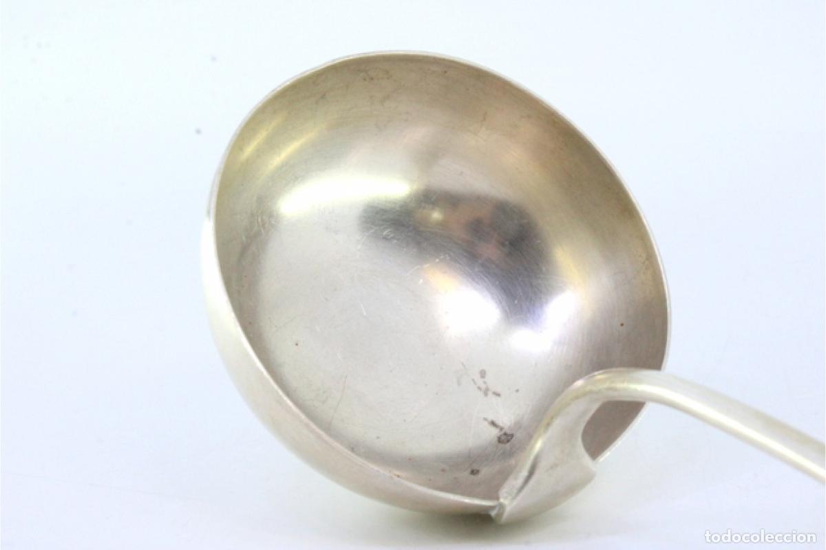 Antig&uuml;edades: Cuchar&oacute;n de sopa de plata - Foto 3