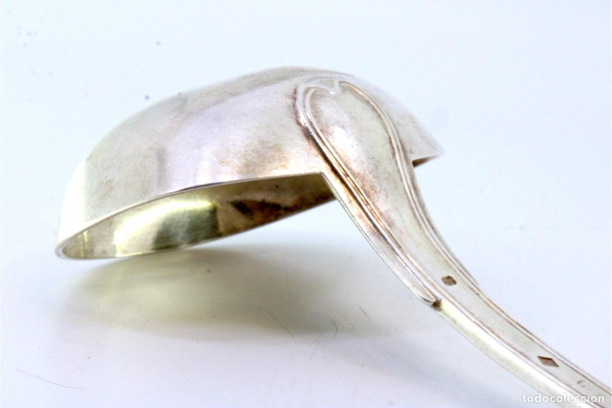 Antig&uuml;edades: Cuchar&oacute;n de sopa de plata - Foto 2