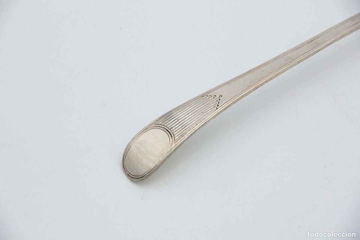 Antig&uuml;edades: Cuchar&oacute;n de sopa de plata - Foto 2