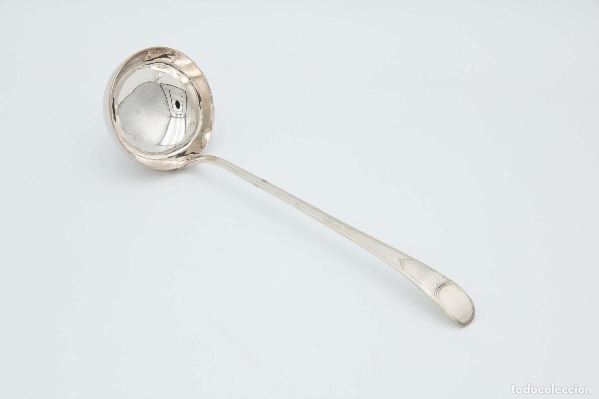 Antig&uuml;edades: Cuchar&oacute;n de sopa de plata - Foto 1