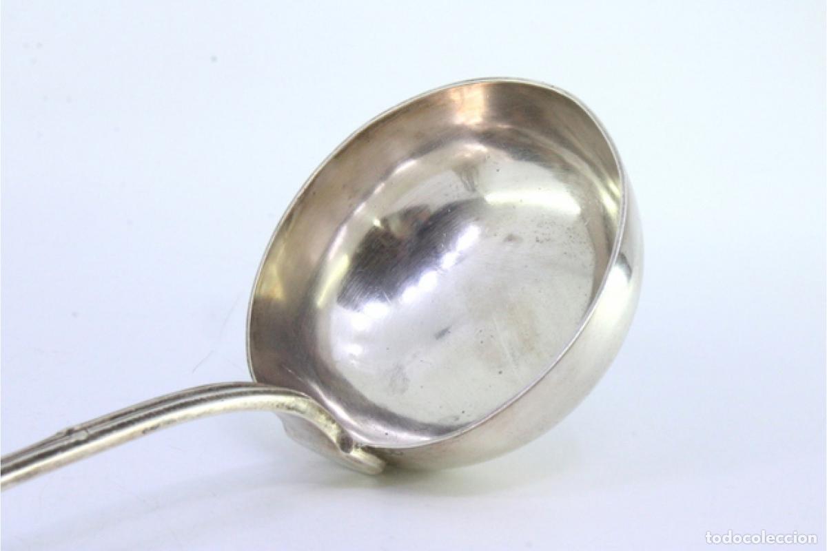 Antig&uuml;edades: Cuchar&oacute;n de sopa de plata - Foto 4