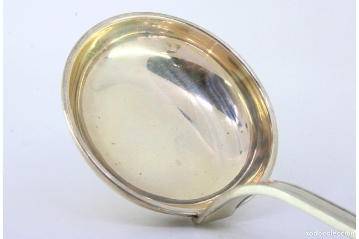 Antig&uuml;edades: Cuchar&oacute;n de sopa de plata - Foto 3