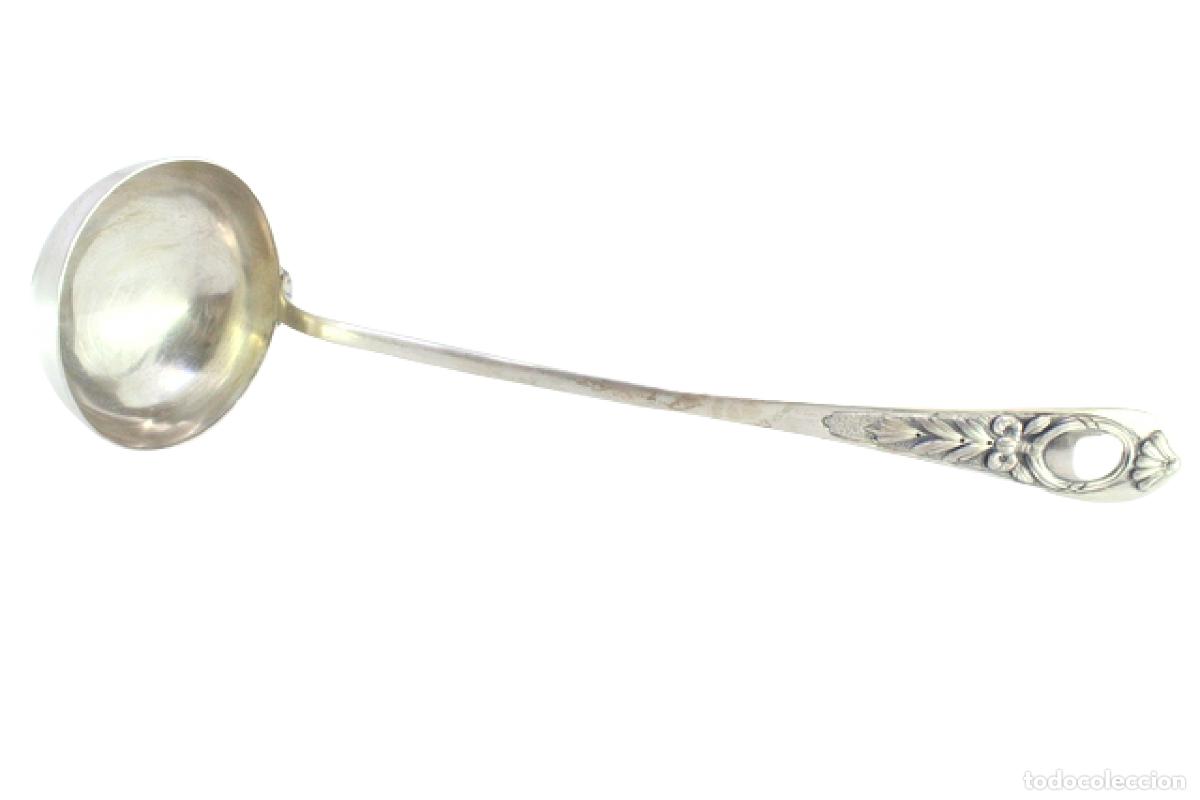 Antig&uuml;edades: Cuchar&oacute;n de sopa de plata - Foto 1