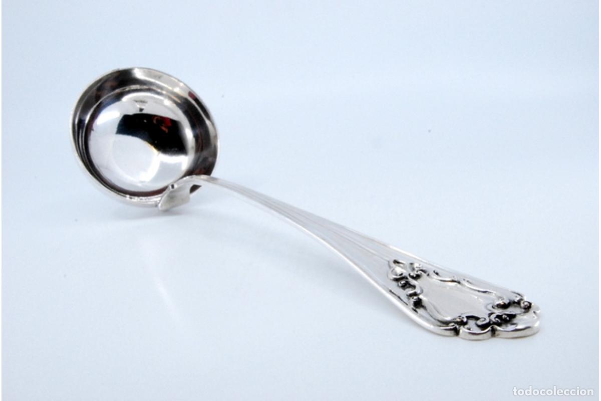 Antig&uuml;edades: Cuchar&oacute;n de sopa de plata - Foto 3