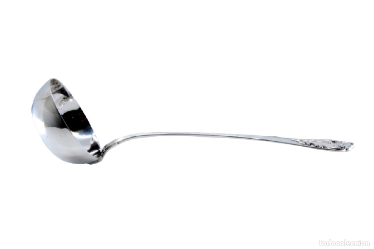 Antig&uuml;edades: Cuchar&oacute;n de sopa de plata - Foto 1
