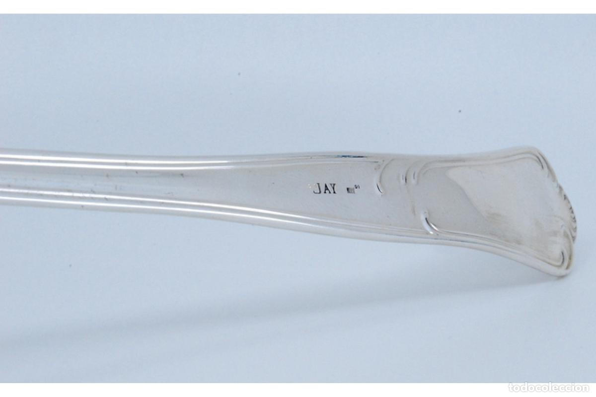 Antig&uuml;edades: Cuchar&oacute;n de sopa de plata - Foto 2