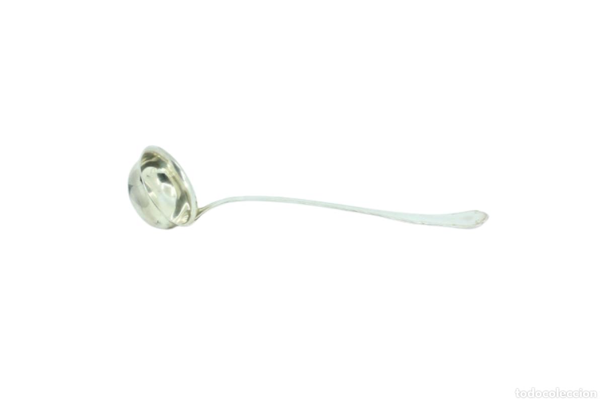 Antig&uuml;edades: Cuchar&oacute;n de sopa de plata