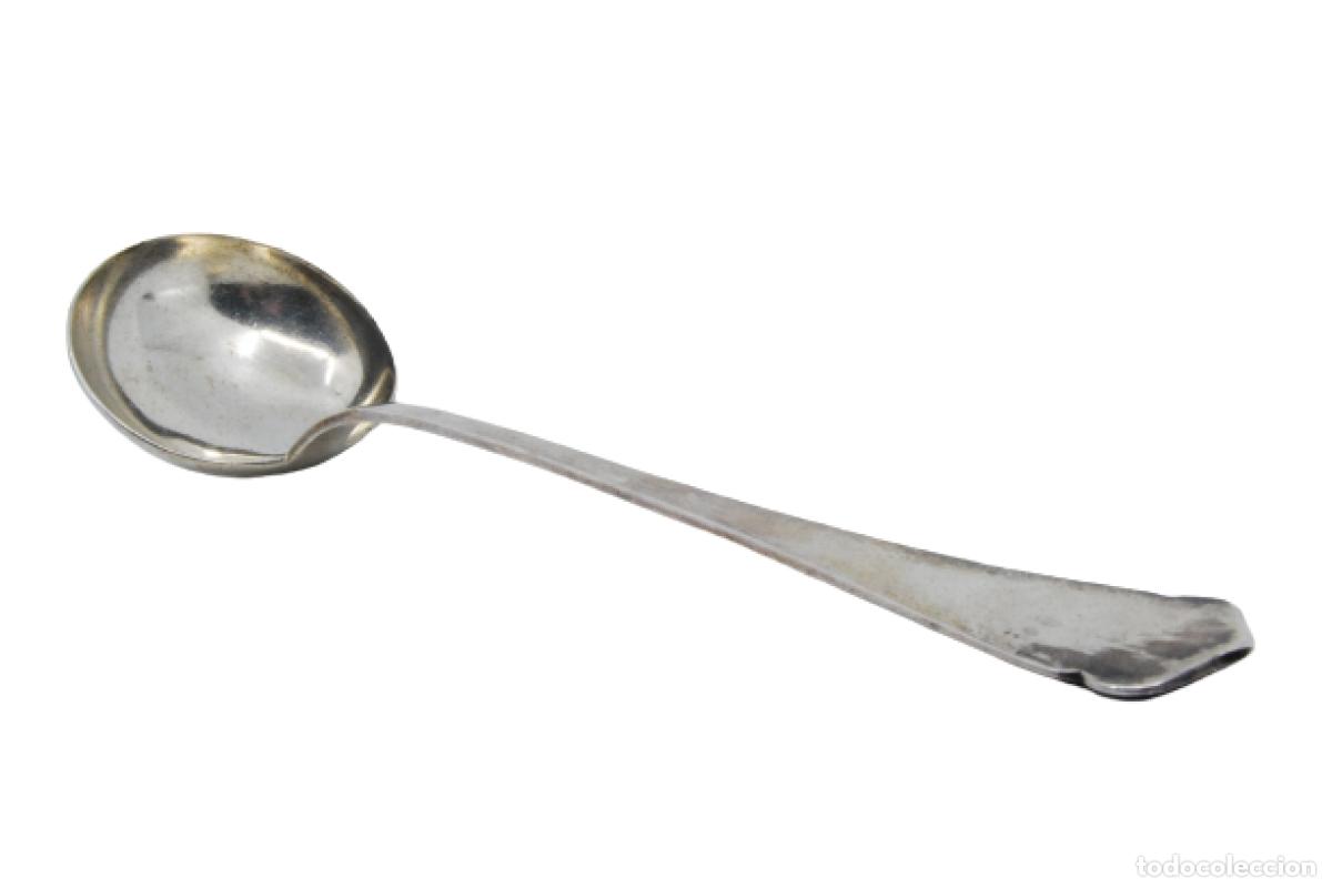 Antig&uuml;edades: Cuchar&oacute;n de sopa de plata - Foto 1
