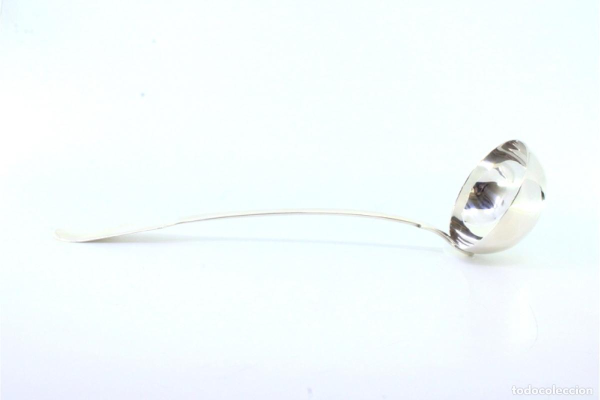 Antig&uuml;edades: Cuchar&oacute;n de sopa de plata - Foto 3