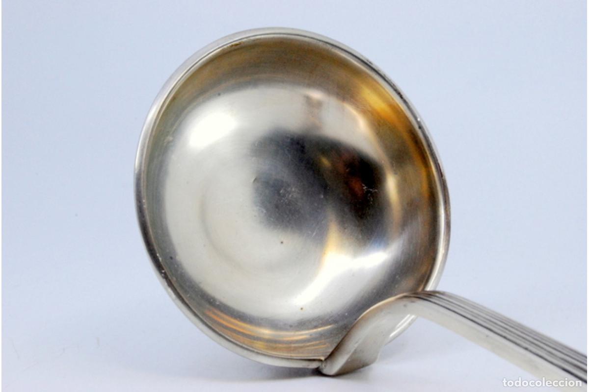 Antig&uuml;edades: Cuchar&oacute;n de sopa de plata - Foto 2