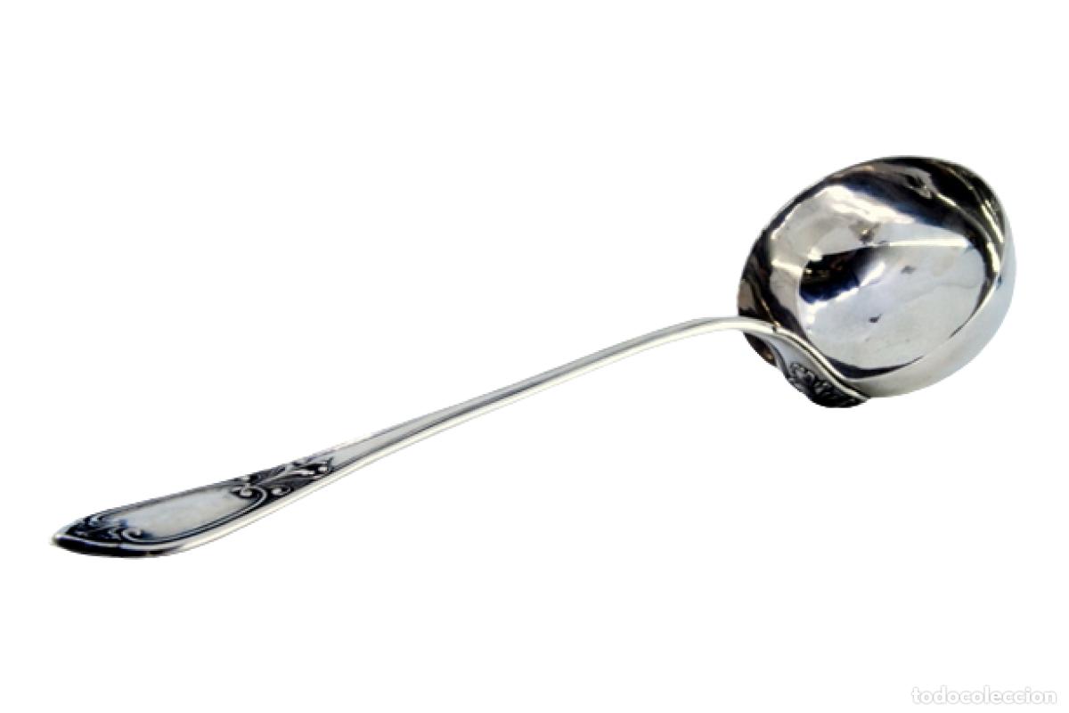 Antig&uuml;edades: Cuchar&oacute;n de sopa de plata