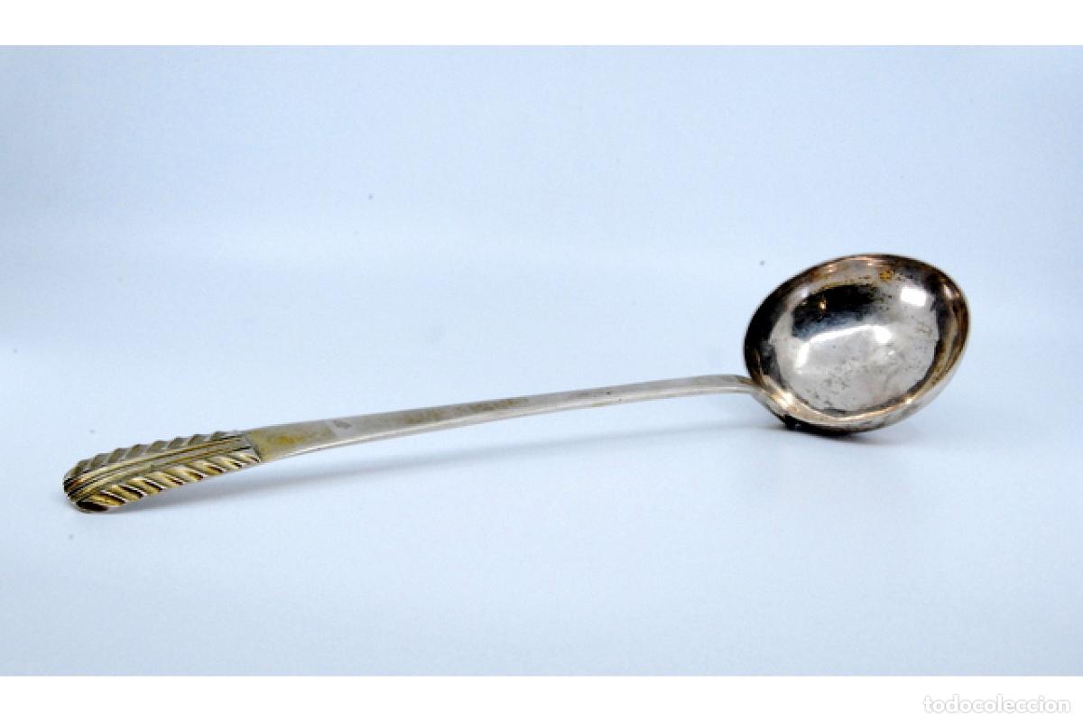 Antig&uuml;edades: Cuchar&oacute;n de sopa de plata - Foto 4