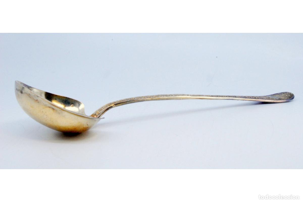 Antig&uuml;edades: Cuchara para salsa de plata ba&ntilde;ada en oro - Foto 2