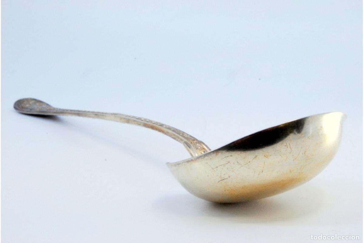 Antig&uuml;edades: Cuchara para salsa de plata ba&ntilde;ada en oro - Foto 3