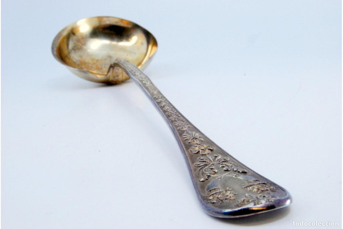 Antig&uuml;edades: Cuchara para salsa de plata ba&ntilde;ada en oro - Foto 4