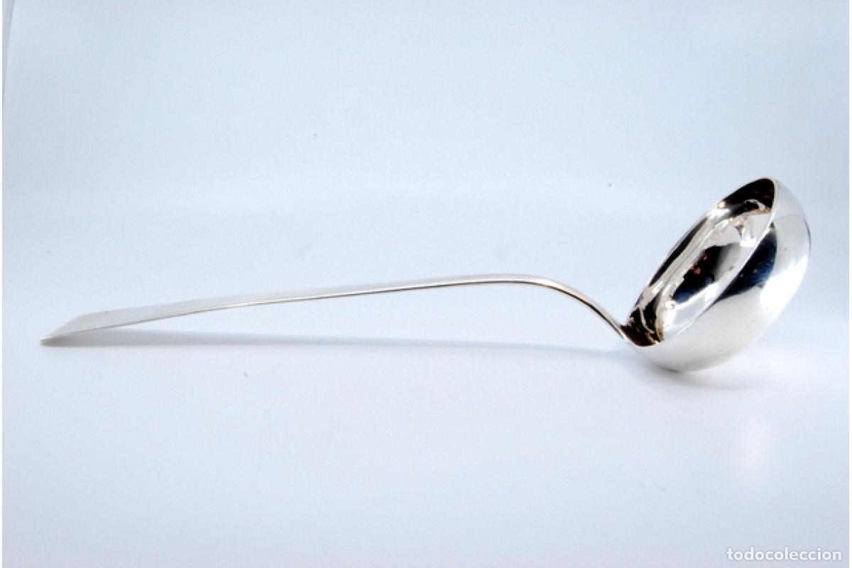 Antig&uuml;edades: Cuchar&oacute;n de sopa de plata - Foto 3
