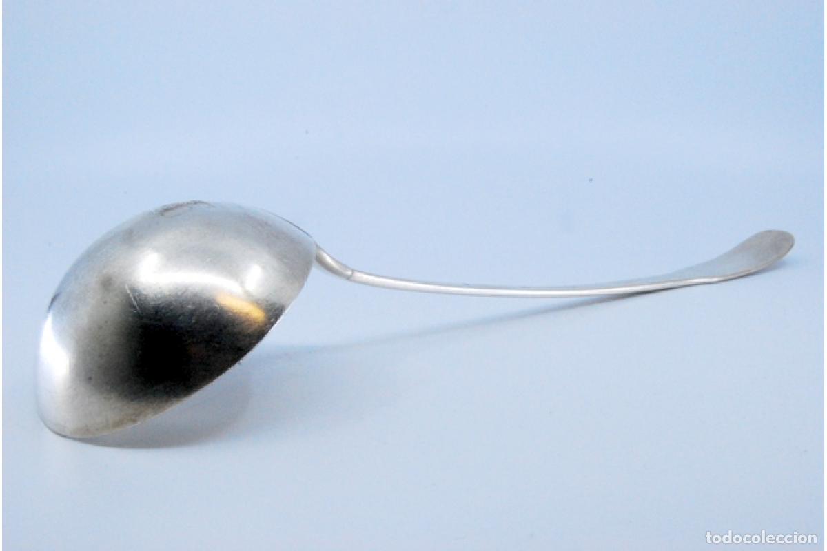 Antig&uuml;edades: Cuchar&oacute;n de sopa de plata - Foto 4