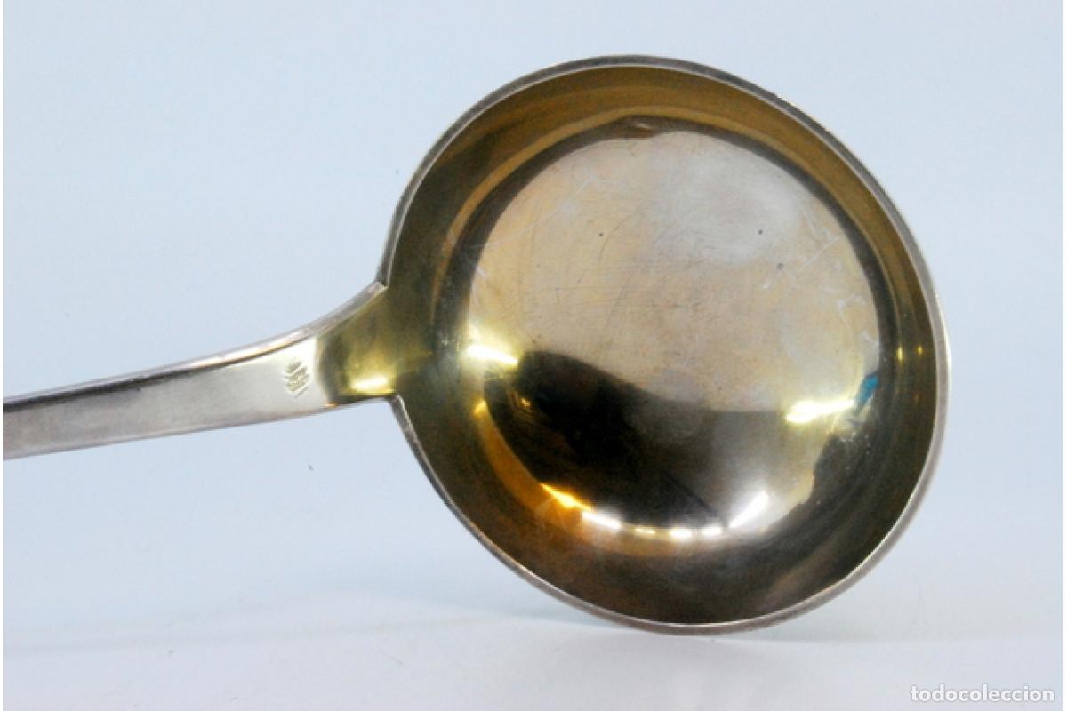Antig&uuml;edades: Cuchar&oacute;n de sopa de plata - Foto 2