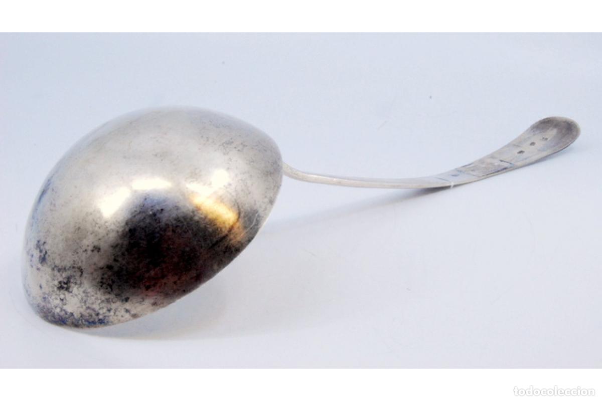 Antig&uuml;edades: Cuchar&oacute;n de sopa de plata - Foto 3