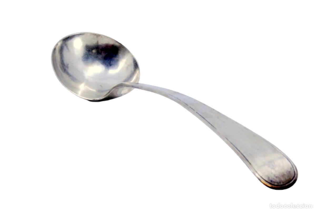 Antiguidades: Cuchar&oacute;n de sopa de plata