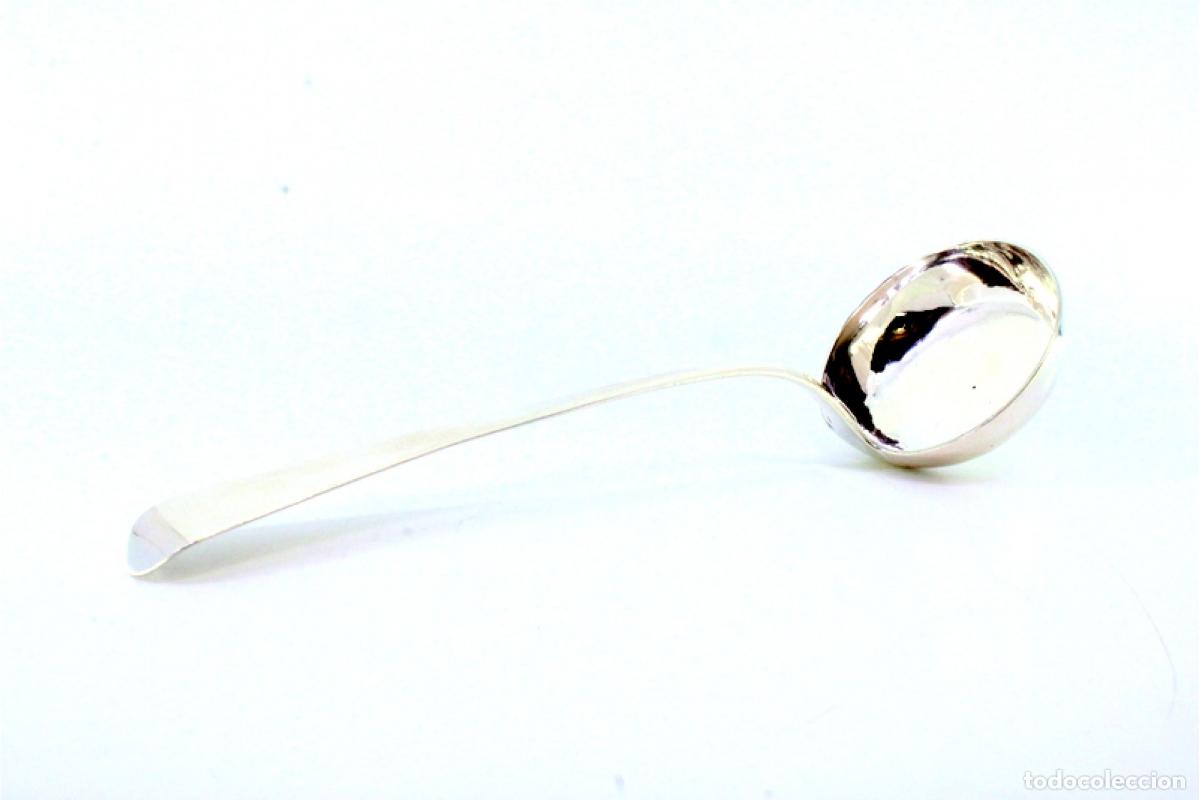 Antig&uuml;edades: Cuchar&oacute;n de plata para poncha - Foto 2