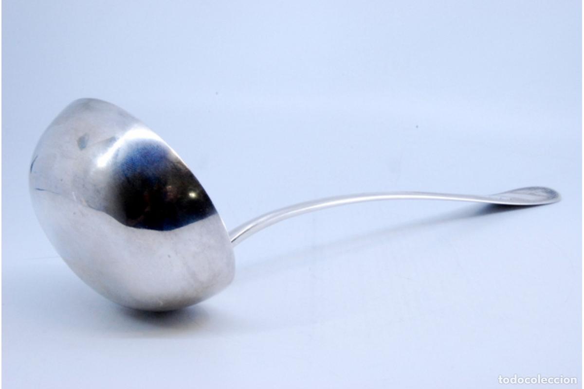 Antig&uuml;edades: Cuchar&oacute;n de sopa de plata - Foto 2