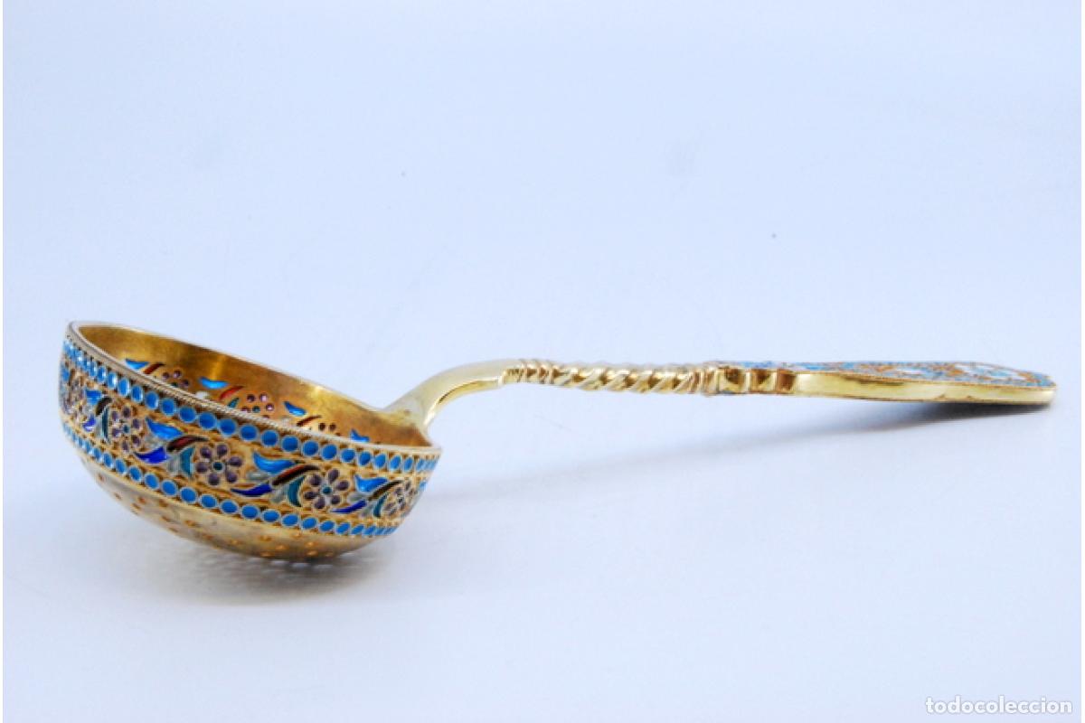 Antig&uuml;edades: Cuchara para espolvorear en cloisonn&eacute; de plata rusa - Foto 2