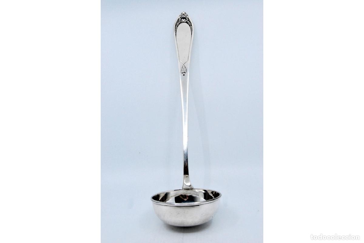 Antig&uuml;edades: Cuchar&oacute;n de sopa de plata - Foto 2